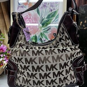 Michael Kors logo MK bag great condition leather straps will ship ASAP